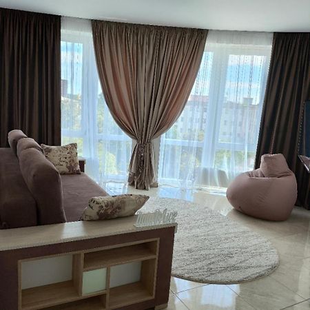Апартаменты Zlata De Luxe Ивано-Франковск Экстерьер фото
