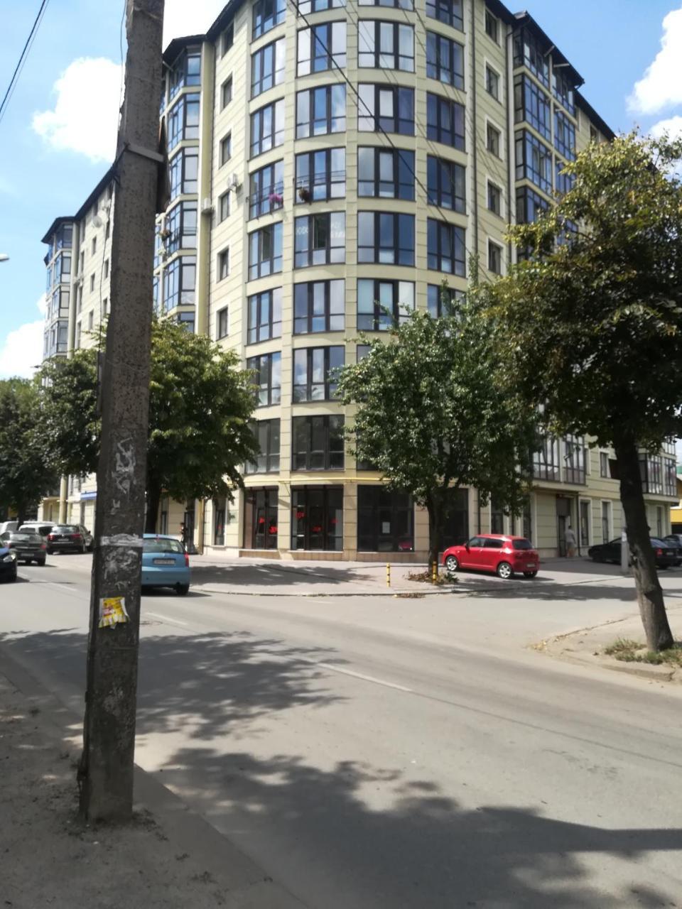 Апартаменты Zlata De Luxe Ивано-Франковск Экстерьер фото